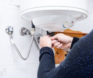 About Tankless Water Heater Installation Pros Wellington, MO